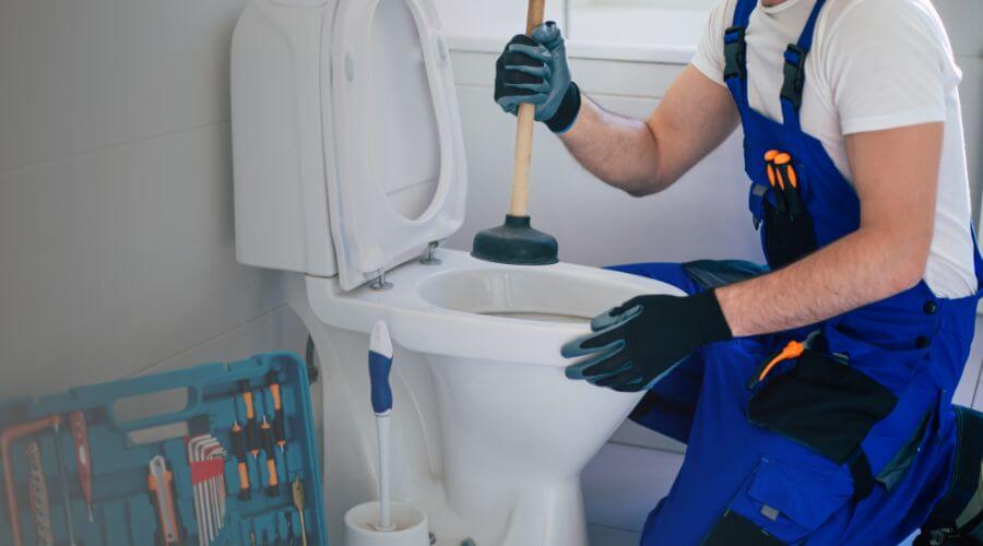 Professional septic pumping service in Wellington, IL